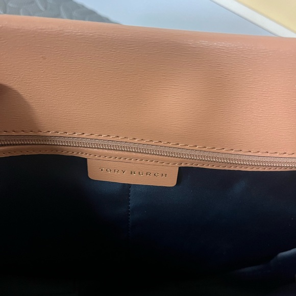 Tory Burch Robinson tote - Picture 2 of 5